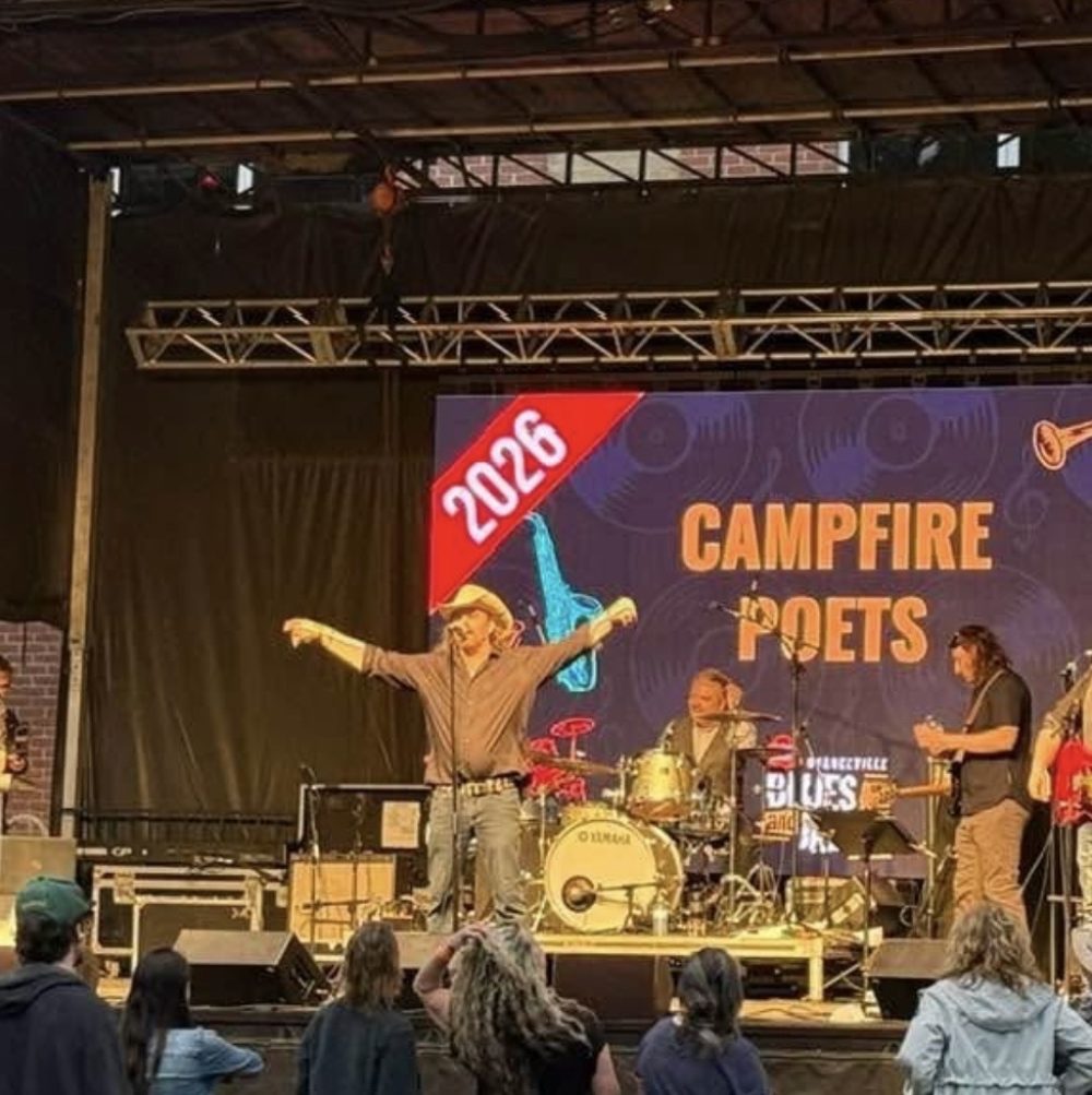Image of the band Campfire Poets playing Orangeville Jazz and Blues festival.